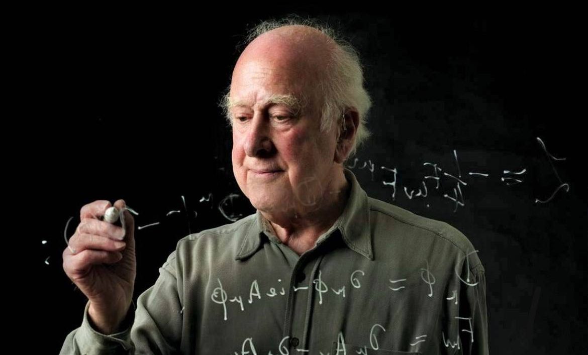 Morre aos 94 anos Peter Higgs, ganhador do Nobel que deu nome à “partícula de Deus”