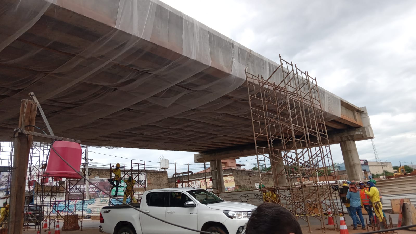 Viaduto da Avenida Castelo Branco estará em obras na terça e quarta-feira