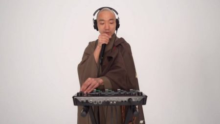 Monge DJ agita pistas de dança na Coreia do Sul com música eletrônica e ensinamentos budistas