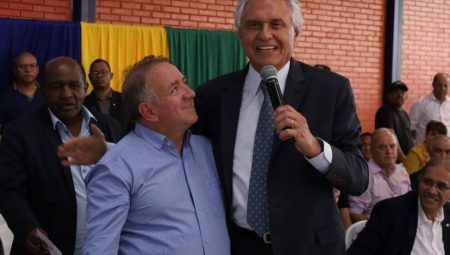 Legenda: Prefeitura de Aparecida de Goiânia, Vilmar Mariano, e o governador Ronaldo Caiado/Foto: Divulgação