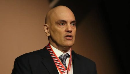 O ministro do Supremo Tribunal Federal e presidente do Tribunal Superior Eleitoral, Alexandre de Moraes