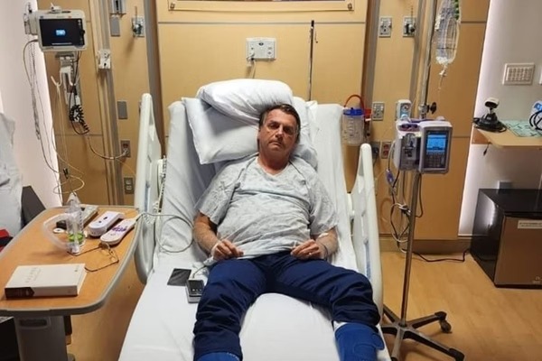 Bolsonaro deve ficar internado durante uma semana em hospital de São Paulo