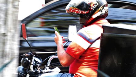 Mobilidade realiza blitz educativa sobre uso do celular e direção nesta quinta-feira (23/5), das 16h às 17h, no cruzamento das Avenidas Terceira Radial com Botafogo, Setor Pedro Ludovico