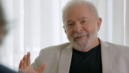 Documentário “Lula” estreia em Cannes com direito a aplausos 
