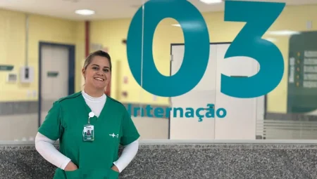 Enfermeira Janaína Milanez: “estamos entregando uma assistência hospitalar de qualidade" (Fotos: Hélmiton Prateado)