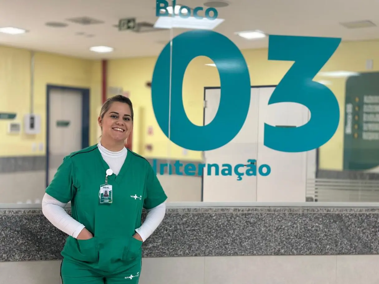 Enfermeira Janaína Milanez: “estamos entregando uma assistência hospitalar de qualidade" (Fotos: Hélmiton Prateado)