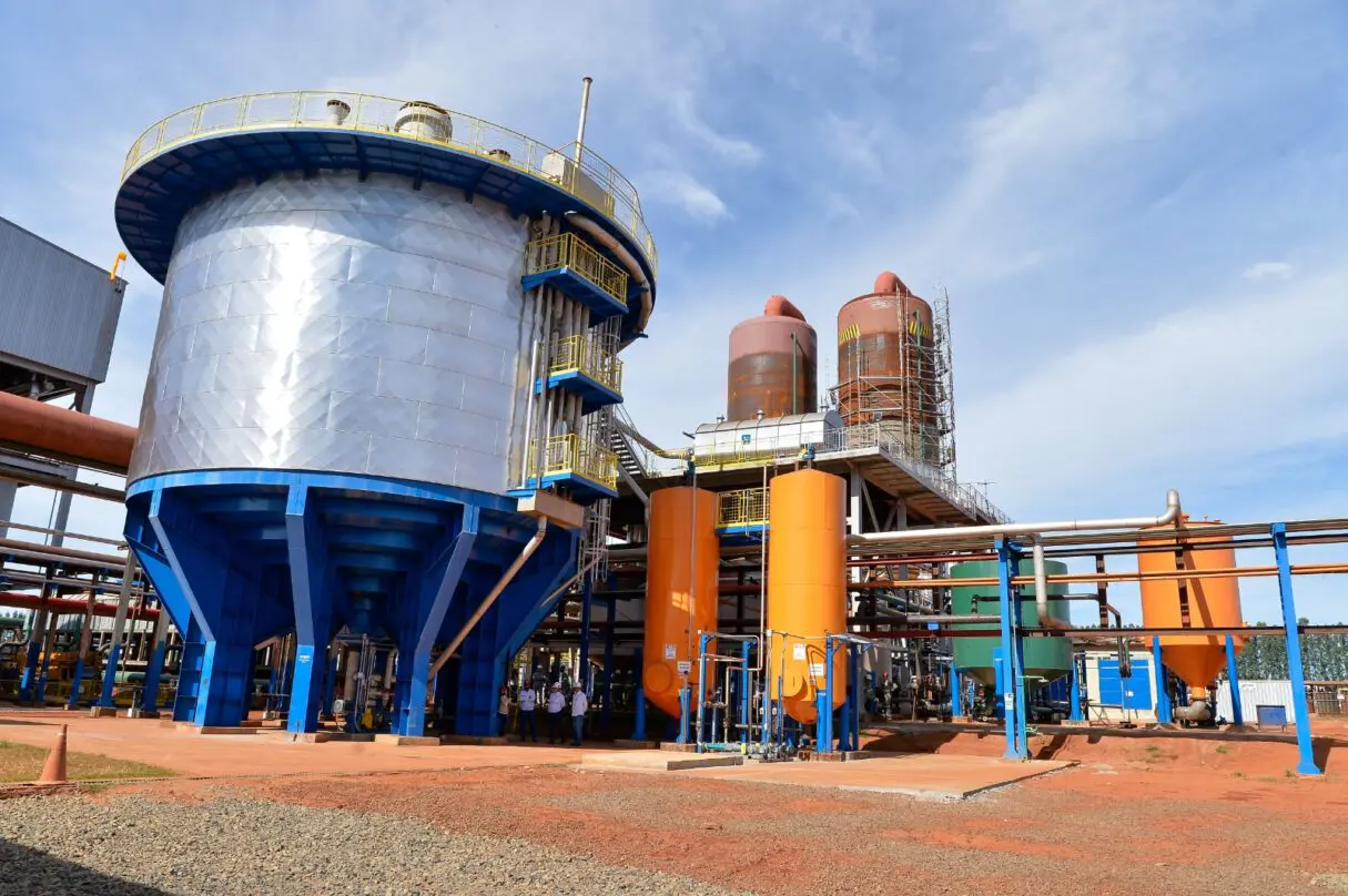 Usina de produção de etanol hidratado em Aporé (Foto: Secom)