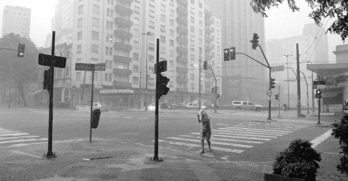 Tempestades Severas Ameaçam Sul e Sudeste do Brasil