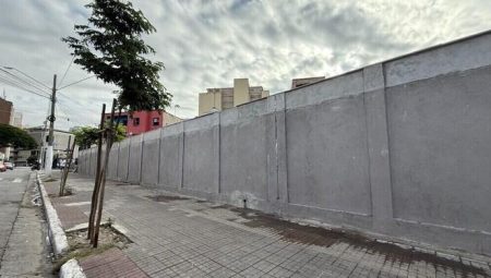 Prefeitura de SP Constrói Muro de 40 Metros para Isolar Cracolândia