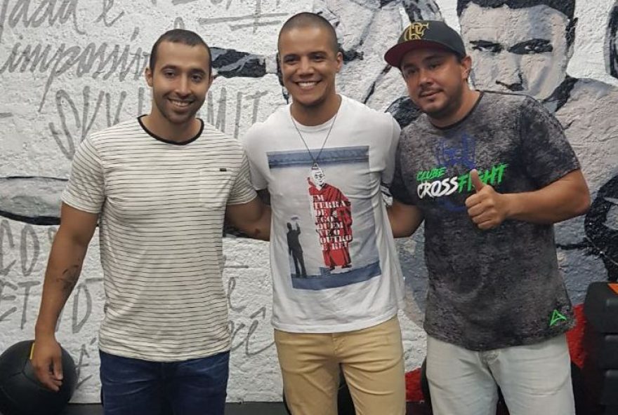 LUTA Os sócios Ricardo Souza, Leonardo Lívio e José Carlos de Andrade Neto na reinauguração da Crossfight Experience, no Setor Bela Vista (FOTO: DIVULGAÇÃO)