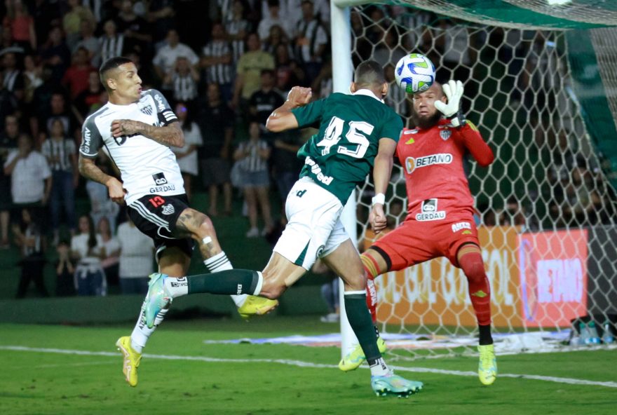 Goiás empata com o Atlético-MG e segue no Z-4; veja calendário dos goianos