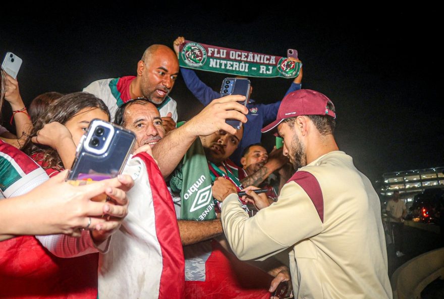 0Acampanha-emocionante-do-fluminense-conquista-torcida-apos-copa-do-mundo