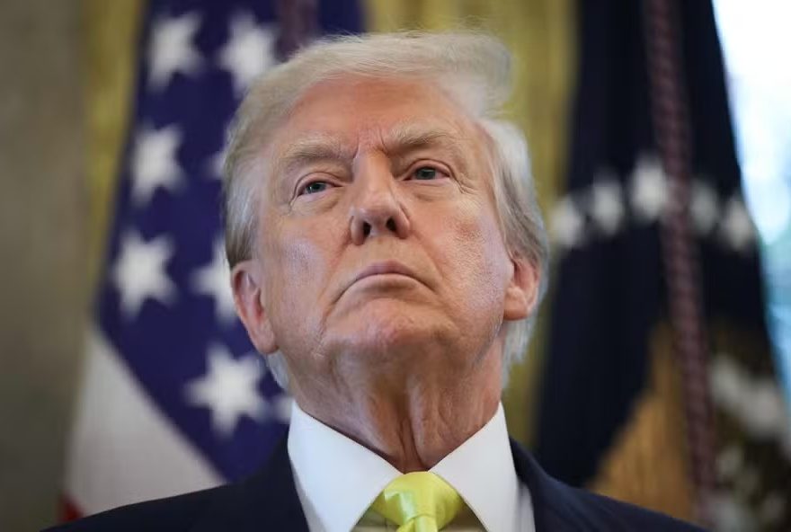 111960875-washington-dc-august-07-us-president-donald-trump-listens-to-questions-from-reporter