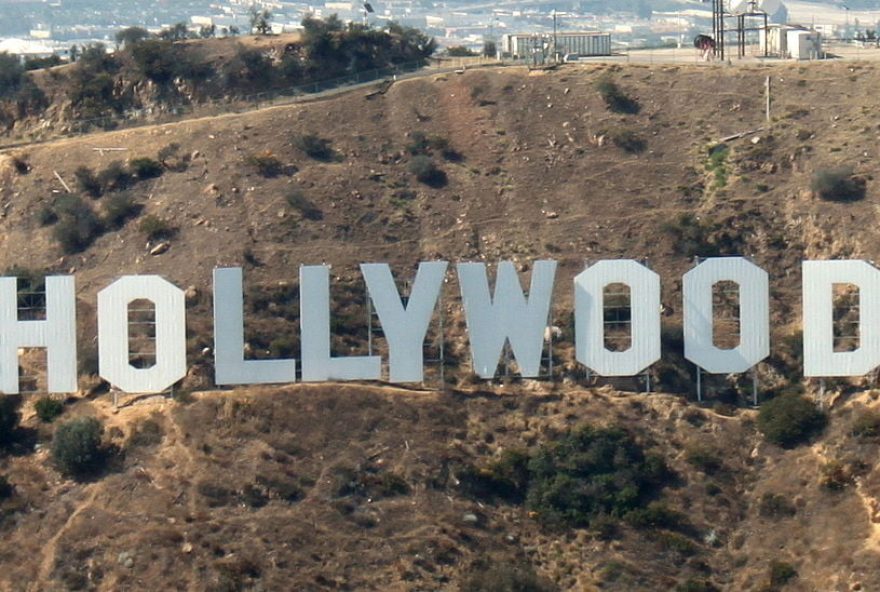 1200px-Aerial_Hollywood_Sign