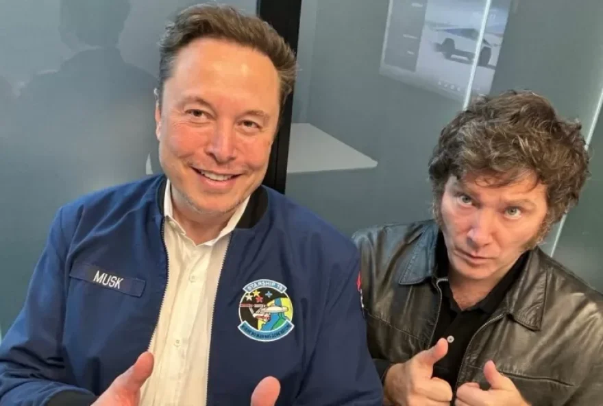 O bilionário Elon Musk, dono do X e da Tesla, e o presidente da Argentina, Javier Milei
Imagem: Reprodução/X/@JMilei