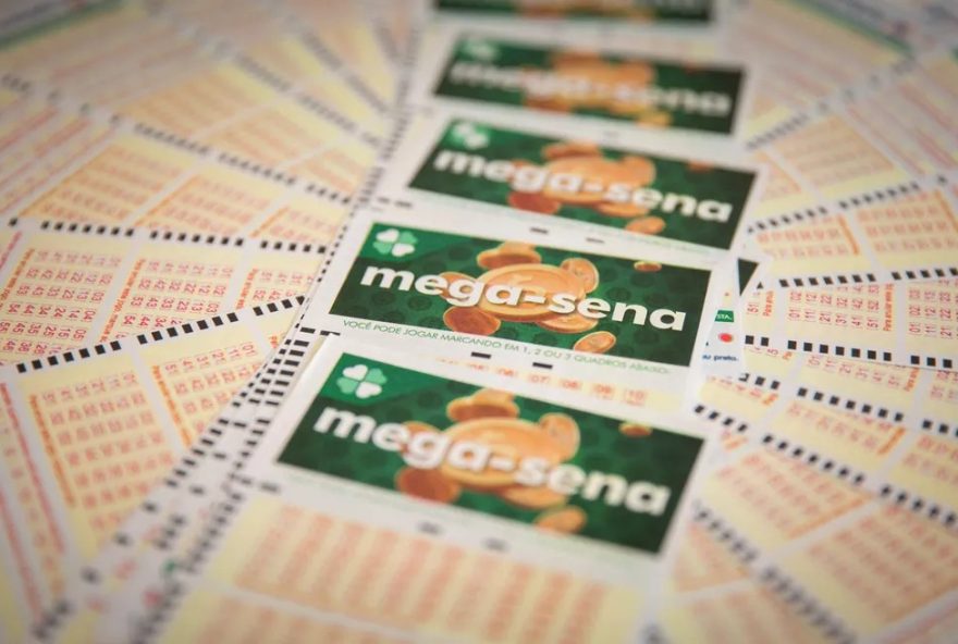 13-apostas-do-interior-de-pe-acertam-na-mega-sena3B-premio-acumula-para-r24120-mi