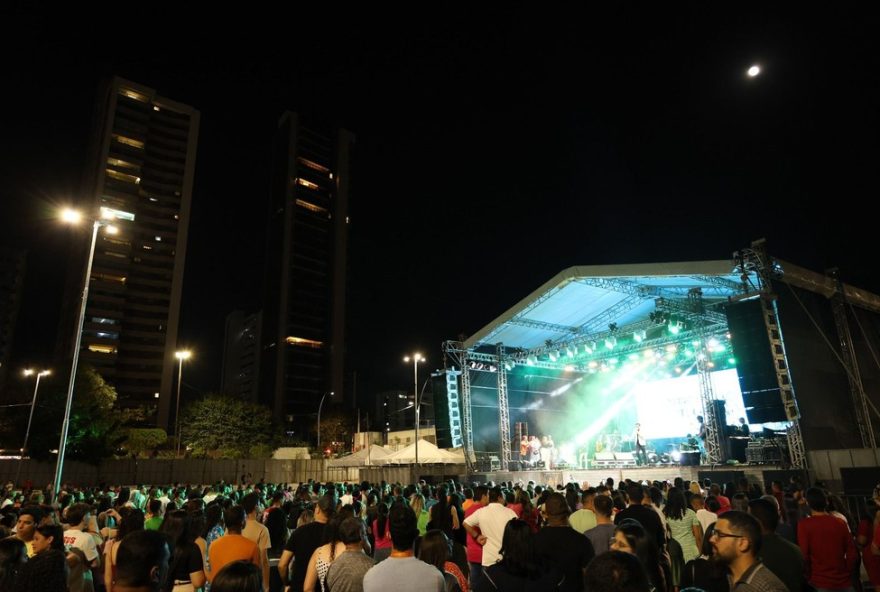 130-anos-de-petrolina3A-festival-cristao-traz-shows-emocionantes-e-atracoes-incriveis