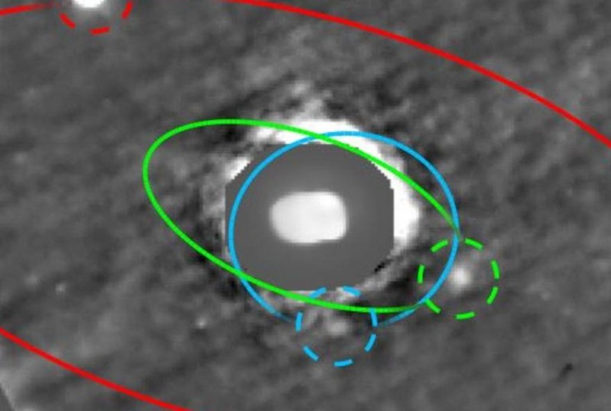 Astrônomos descobrem asteroide com três luas