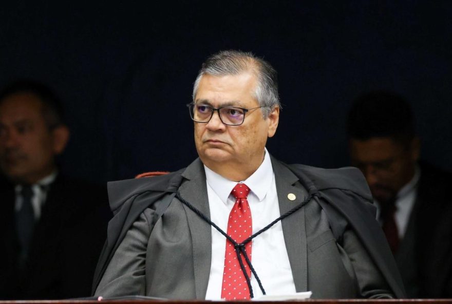 STF Avalia Aplicação da Lei da Anistia a Crimes Permanentes