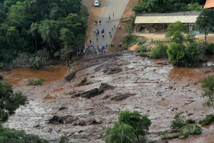 Delegado da PF diz que Vale mentiu em simulação na mina em Brumadinho