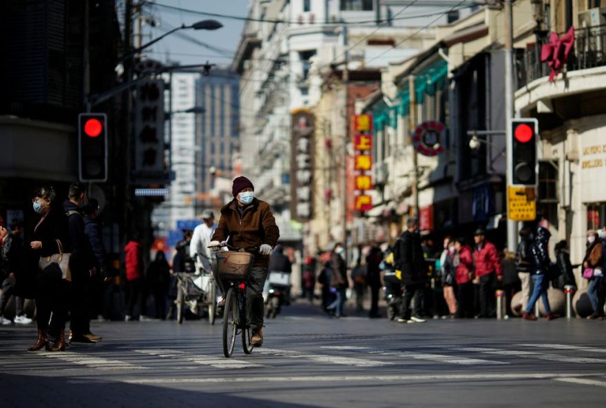 Proposta de lei na China dispõe sobre punição por uso de roupas que 