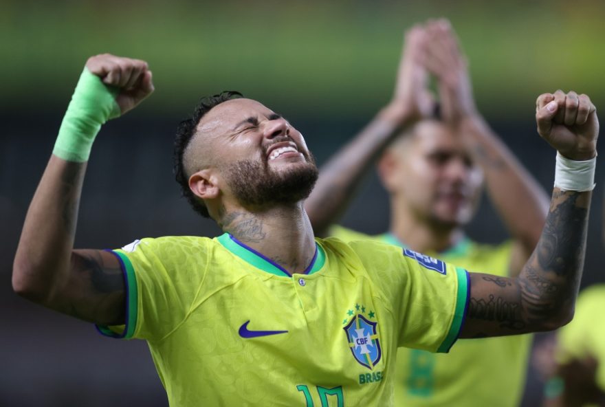 Festa paraense e recorde de Neymar marcam estreia de Diniz na Seleção