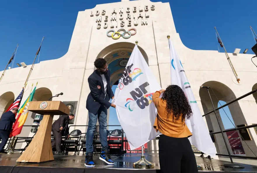 2025-05-08t175854z_1366129872_rc2qdea0v9km_rtrmadp_3_olympics-2028-ceremony