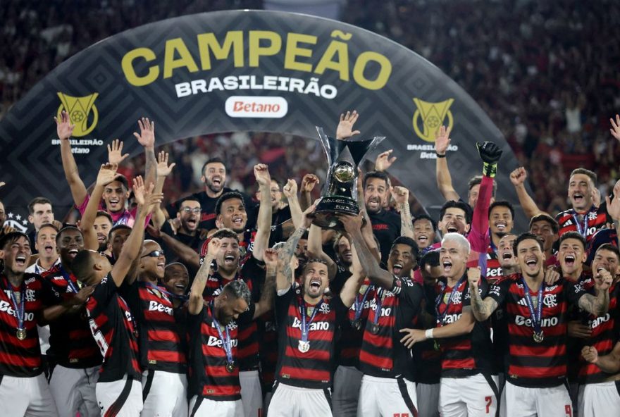 2025-12-04t025346z_505777297_up1elc4081klj_rtrmadp_3_soccer-brazil-fla-cea