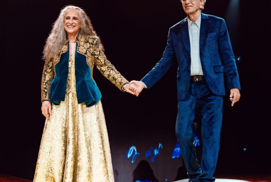 22caetano-veloso-e-maria-bethania-sao-premiados-no-grammy-2026-pelo-album-ao-vivo-em-reencontro-historico22 22caetano-veloso-e-maria-bethania-sao-premiados-no-grammy-2026-pelo-album-ao-vivo-em-reencontro-historico22