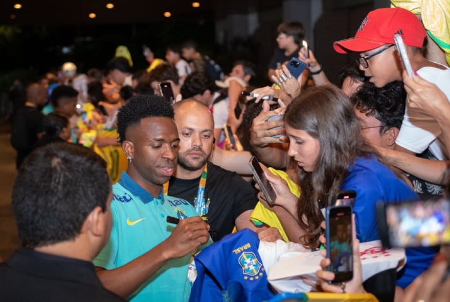 22convocacao-da-torcida3A-apoie-a-selecao-brasileira-na-arena-brb-mane-garrincha-em-jogo-crucial-contra-a-colombia22