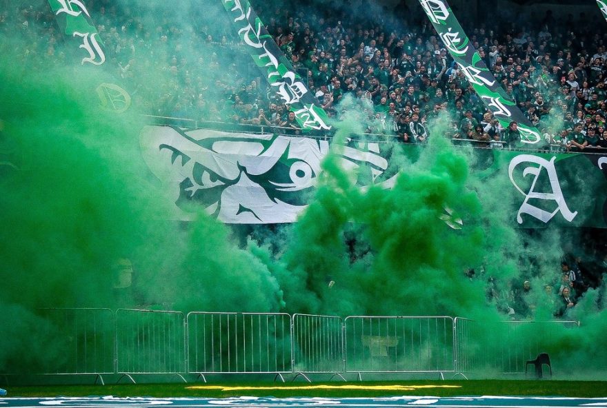 22coritiba-em-busca-do-titulo-da-serie-b3A-a-pressao-da-torcida-e-a-expectativa-pela-conquista22 22coritiba-em-busca-do-titulo-da-serie-b3A-a-pressao-da-torcida-e-a-expectativa-pela-conquista22