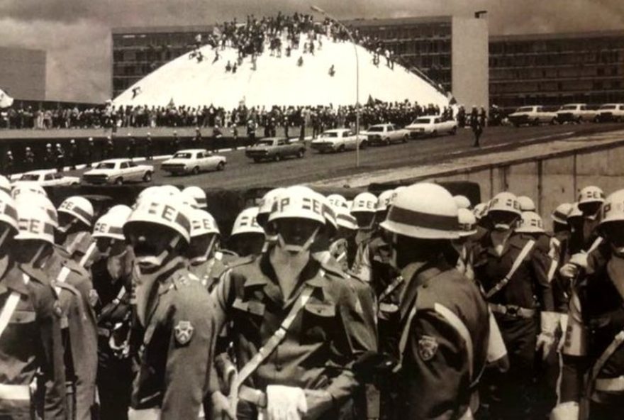 22ditadura-militar-em-brasilia3A-historia-ainda-presente-revela-repressao-e-resistencia22