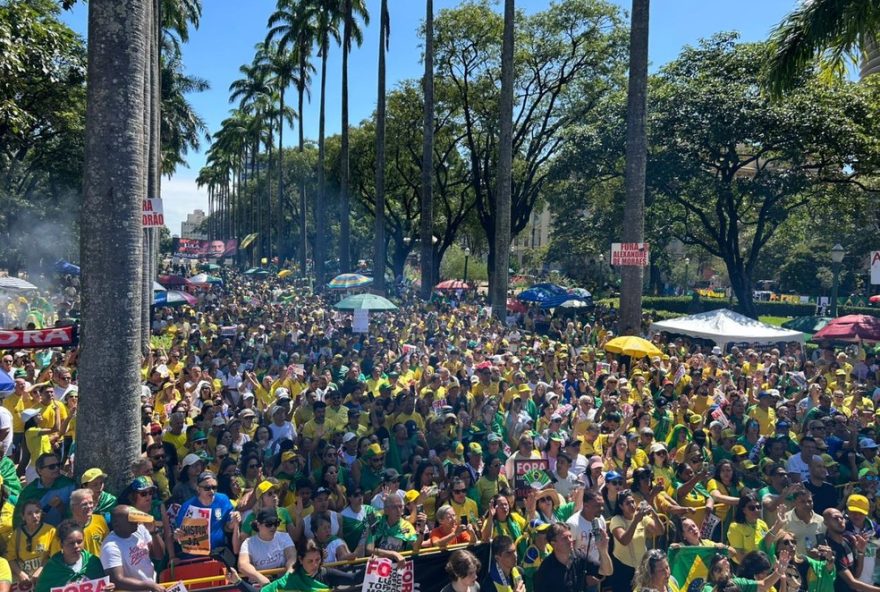 22manifestacao-acorda-brasil-reune-politicos-e-populacao-em-ato-contra-ministros-do-stf-e-presidente-lula22 22manifestacao-acorda-brasil-reune-politicos-e-populacao-em-ato-contra-ministros-do-stf-e-presidente-lula22