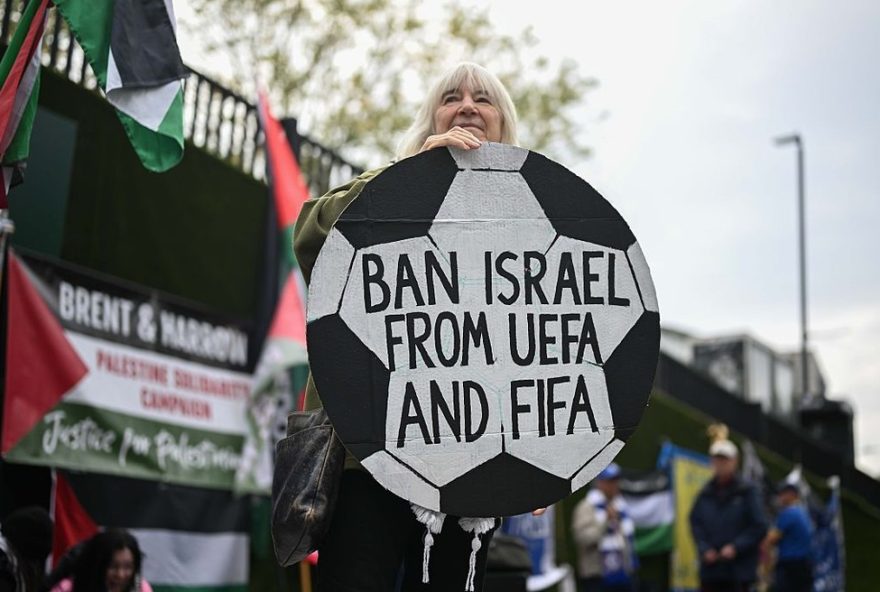 22pogba-e-mais-de-70-atletas-pedem-banimento-de-israel-da-uefa3A-entenda-a-polemica22