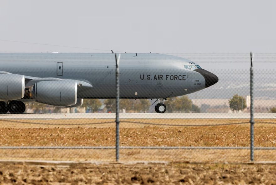 22quarto-aviao-militar-dos-eua-cai-no-iraque-durante-operacao-epica220A0Aapos-incidente-no-iraque2C-planejamento-de-proximas-operacoes-e-balanco-de-danos-sao-discutidos 22quarto-aviao-militar-dos-eua-cai-no-iraque-durante-operacao-epica220A0Aapos-incidente-no-iraque2C-planejamento-de-proximas-operacoes-e-balanco-de-danos-sao-discutidos