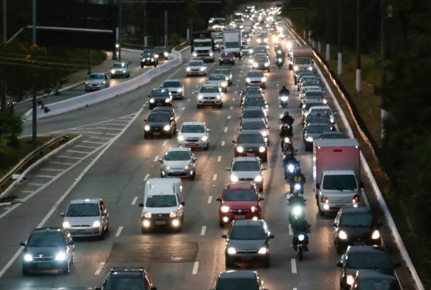 22rodizio-de-veiculos-em-sao-paulo3A-conscientizacao-e-cumprimento-das-restricoes22 22rodizio-de-veiculos-em-sao-paulo3A-conscientizacao-e-cumprimento-das-restricoes22