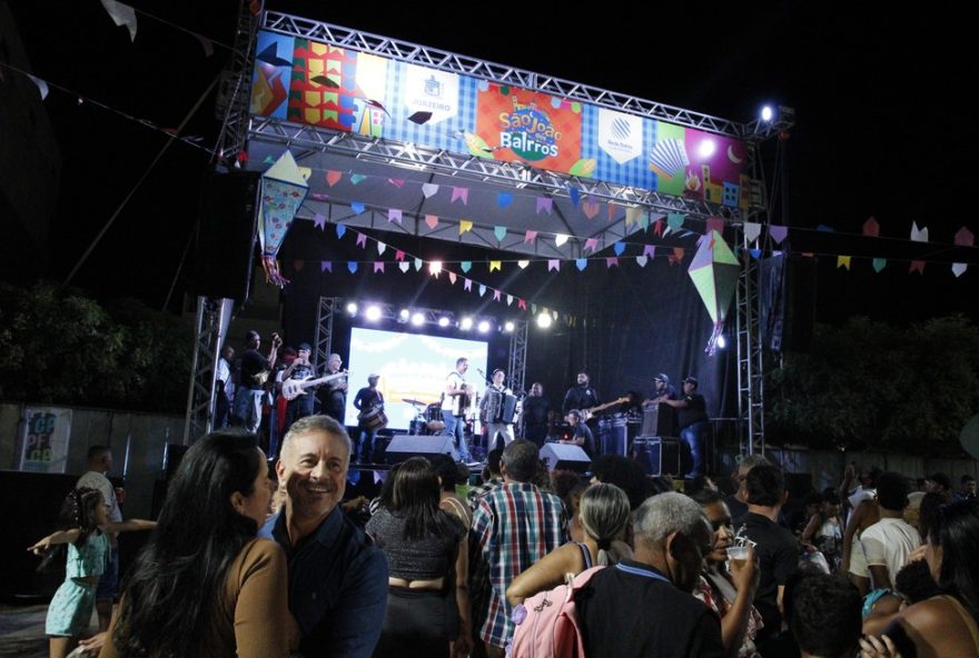 22sao-joao-dos-bairros-em-juazeiro3A-tradicao-e-forro-em-destaque22