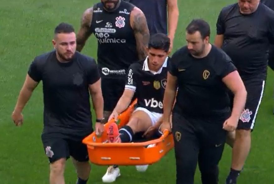 22savarino-sente-dores-na-coxa-e-e-substituido-em-jogo-entre-corinthians-x-botafogo22 22savarino-sente-dores-na-coxa-e-e-substituido-em-jogo-entre-corinthians-x-botafogo22