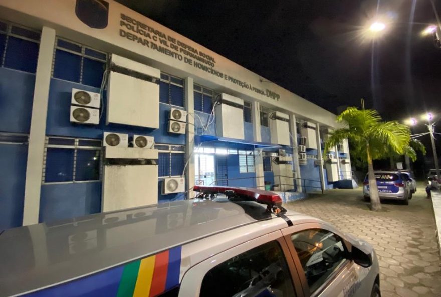22tragedia-em-jaboatao3A-homem-e-esfaqueado-pela-ex-companheira-em-legitima-defesa22