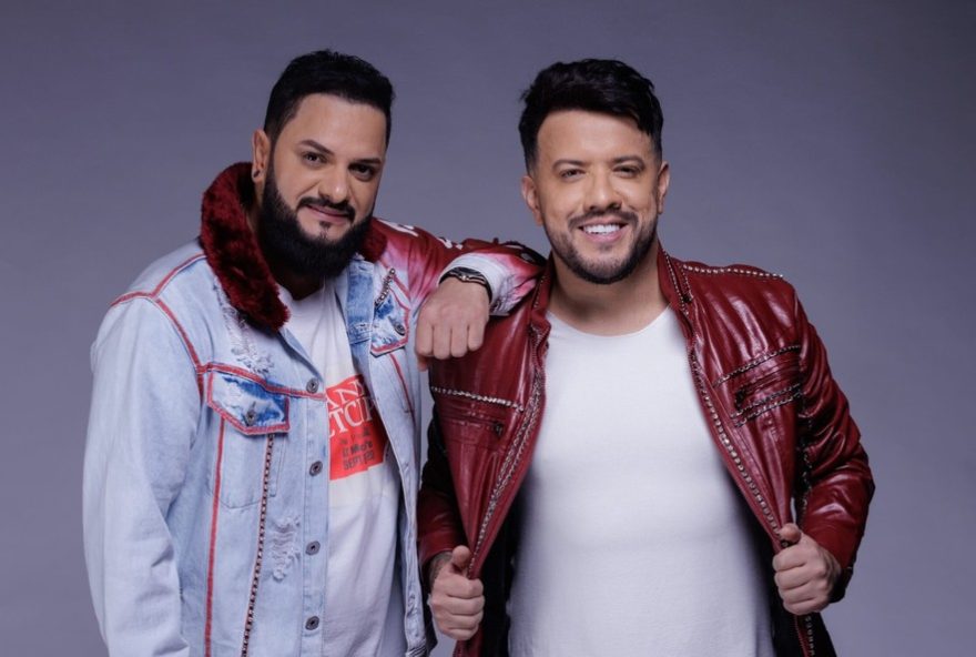 22tubaroes22-de-diego-e-victor-hugo-lidera-as-paradas-em-20253A-conheca-as-musicas-mais-tocadas-no-brasil-este-ano 22tubaroes22-de-diego-e-victor-hugo-lidera-as-paradas-em-20253A-conheca-as-musicas-mais-tocadas-no-brasil-este-ano