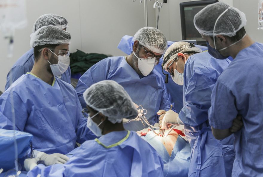 Transplante de rim não é cura, mas tratamento, segundo nefrologista Ricardo Mothé Neto.(Foto: Breno Esaki/ Agência Brasília)