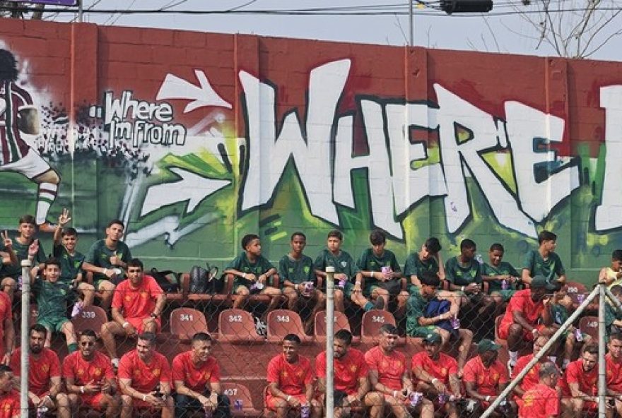 2sv-college-showcase3A-seletivas-em-xerem-para-jogar-nos-eua