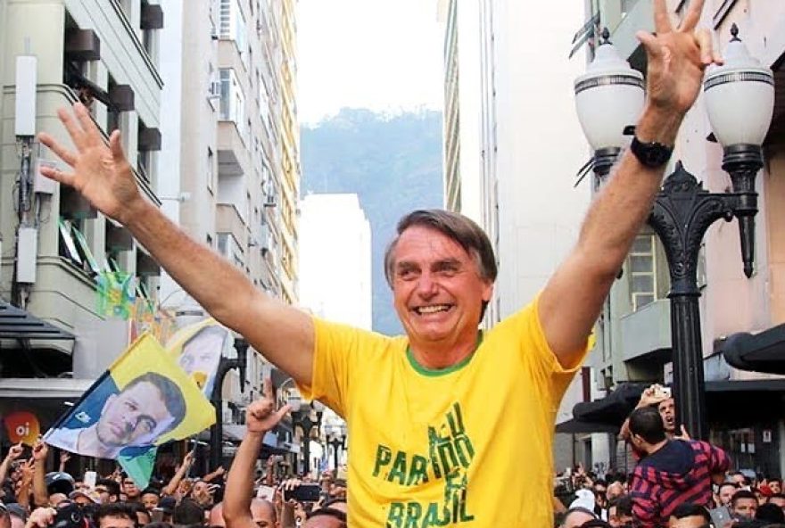 Bolsonaro cita golpe de 64 Eleições