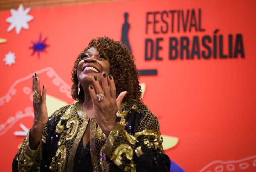 57o-festival-de-brasilia-homenageia-vladimir-carvalho-e-zeze-motta-em-emocionante-abertura