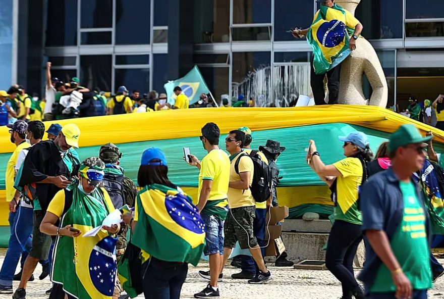 STF condena mais 29 réus pelos atos golpistas de 8/1