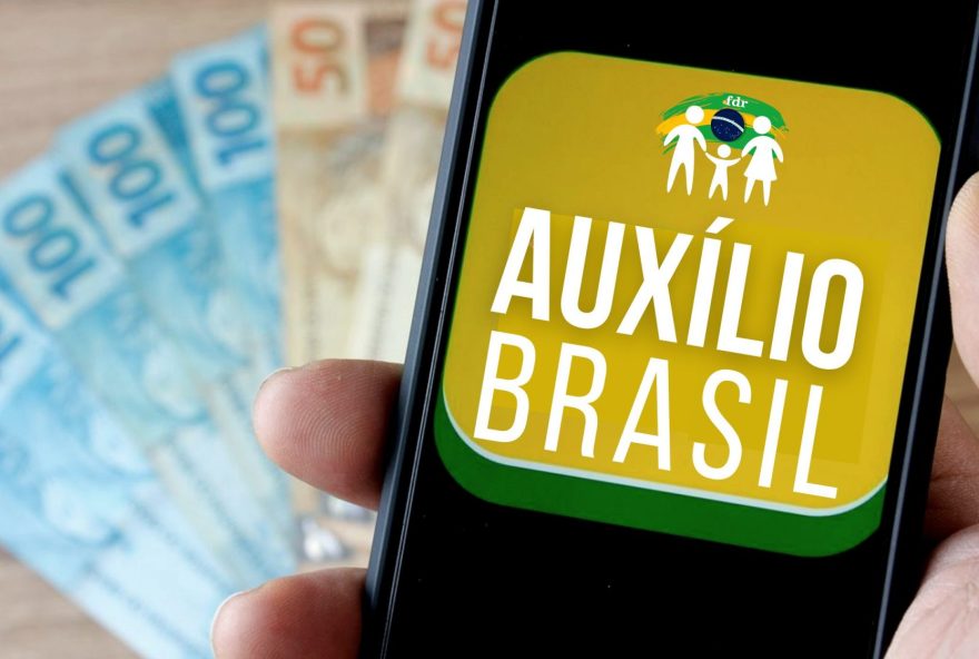 A Caixa Econômica Federal liberou nesta quarta-feira (19), o pagamento da terceira parcela do Auxílio Brasil com NIS terminado em 2. 