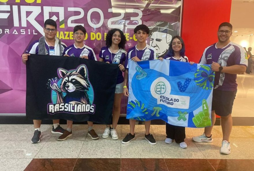 Estudantes da Escola do Futuro vão representar Goiás em campeonato mundial de robótica, em 2024 (Foto: Secti)