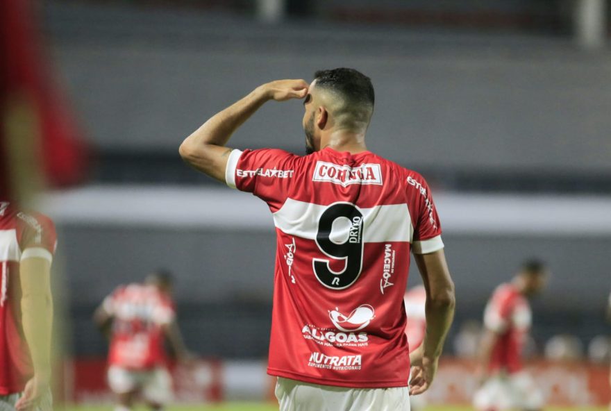 Anselmo Ramon, autor do único gol da vitória do CRB sobre o Vila (Foto: Reprodução / Ailton Cruz)