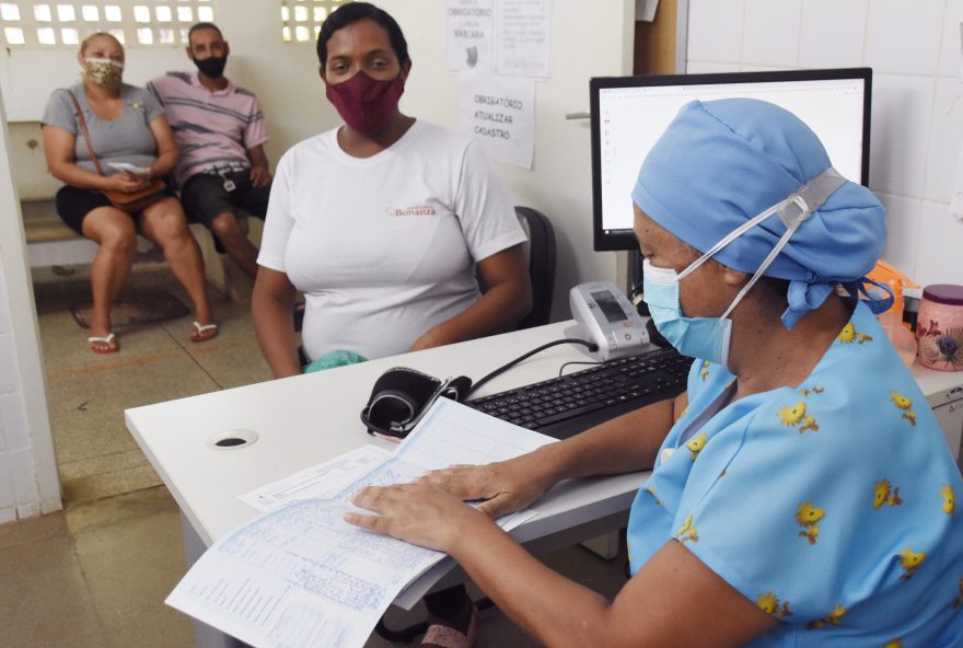 Epidemia da doença nos últimos anos foi provocado por uma combinação de epidemias cíclicas a cada quatro ou cinco anos, chuva e calor intensos no verão e descuido da população. (Foto: Tony Winston - Agência Saúde DF)