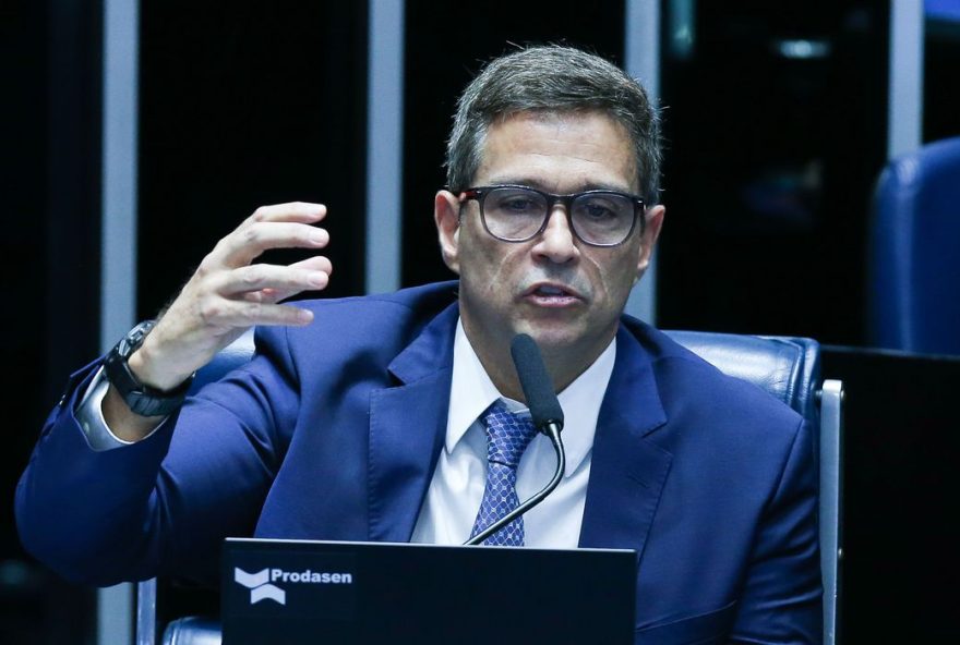 Campos Netos participou de sessão plenária no Senado Federal, para explicar decisões de política monetária (Foto: Agência Brasil)